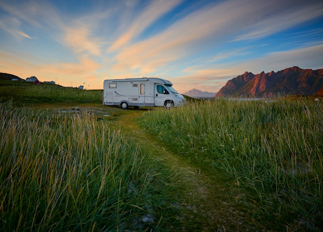 Todo lo que necesitas para viajar en autocaravana con niños